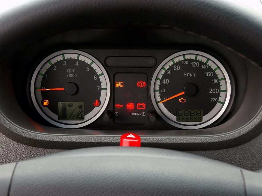  Ford EcoSport 2003 года  (фото 10 из 15)